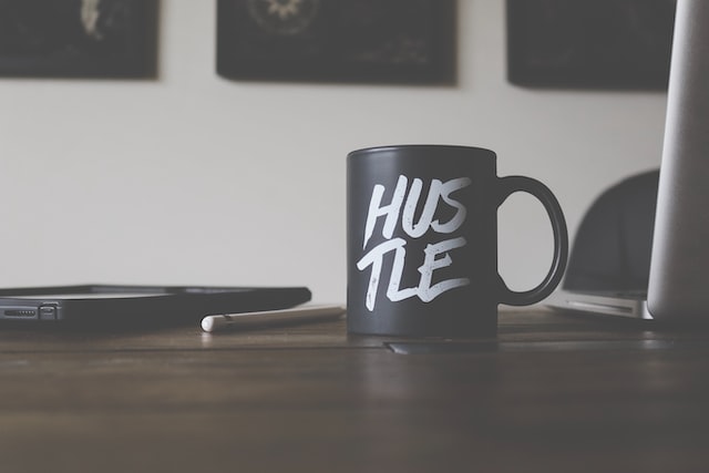 5 Profitable Side Hustle Ideas For African Entrepreneurs